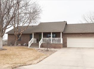 1780 Andover Dr, Garden City, KS 67846