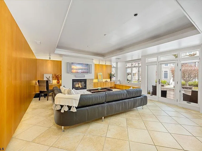 7701 Atlantic Ave #33A — Photo 20