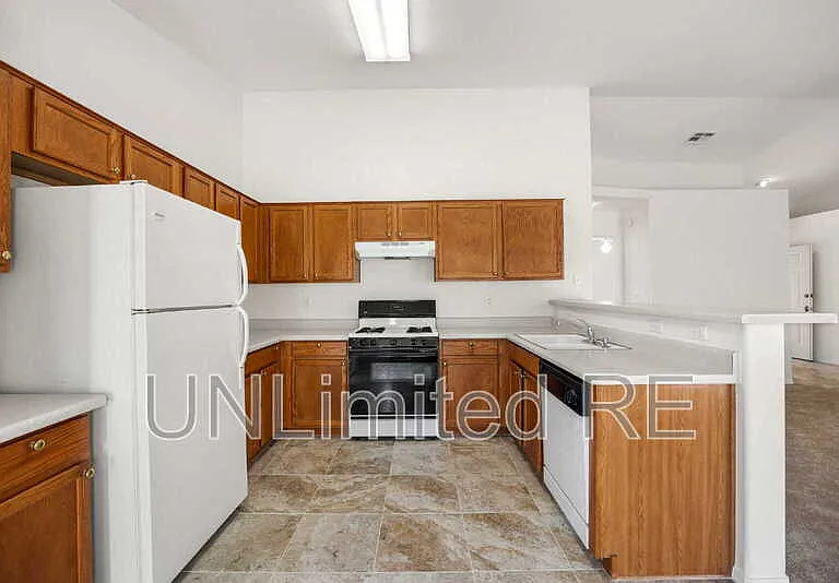 8960 E Volcano Dr — Photo 12