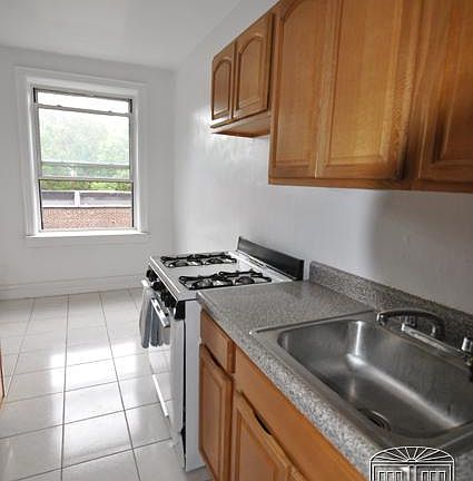 4th image of 4129 46th St APT 6f