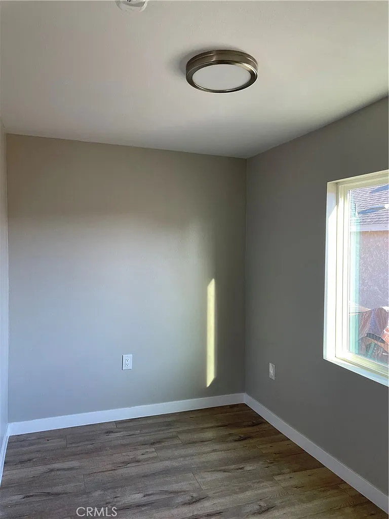1 bed, 400 sqft, $2,000 — Photo 3