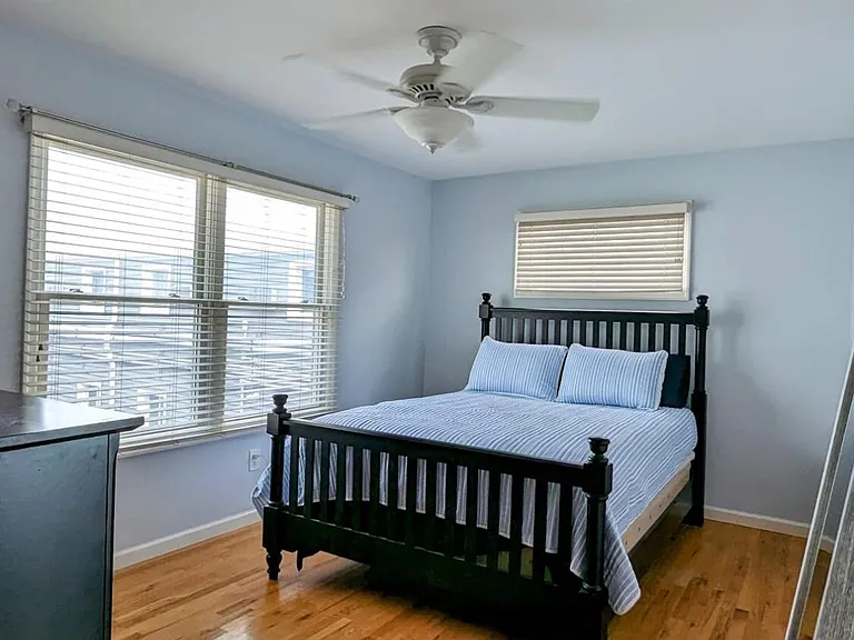 2302 Grand Central Ave #B — Photo 8