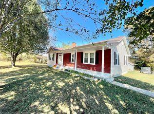 1267 Cartpath Rd, North Wilkesboro, NC 28659