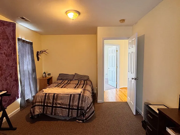 111 Montpelier St — Photo 33
