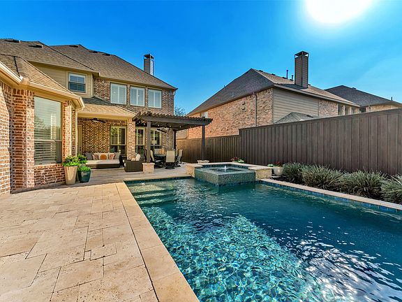 3rd image of 3400 Cumberland Ln