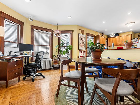 5th image of 52 Electric Ave #1