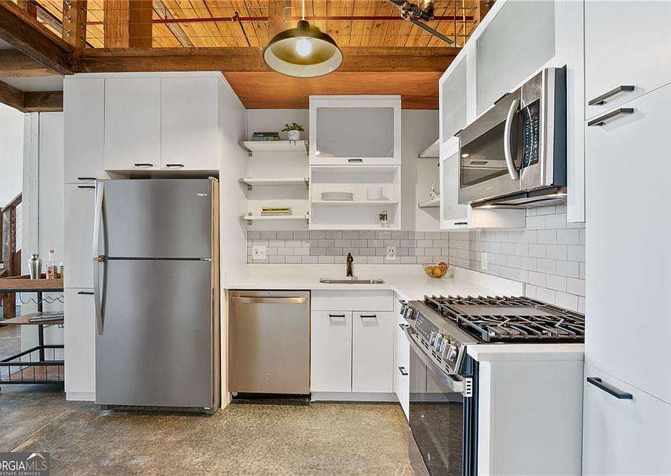 1st image of 170 Boulevard H421