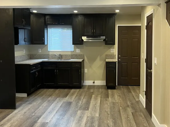 246 N H St #1, Porterville, CA 93257