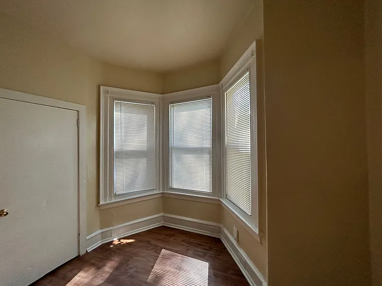 1330 West Hunting Park Avenue — Photo 8