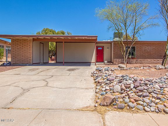 2nd image of 2900 W Verona Pl