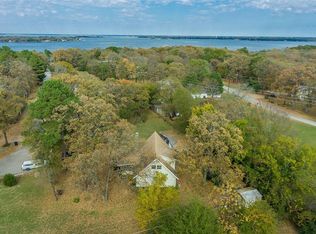 108 Ridgewood Dr, Tool, TX 75143