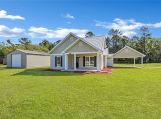 1419 Hillridge Dr SE, Darien, GA 31305