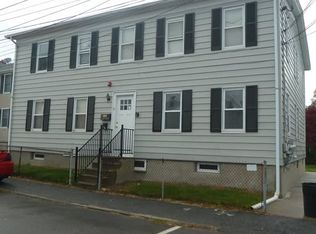 18 Ryan Ave APT 1, Bristol, RI 02809