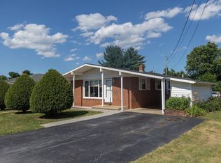180 Sunset Dr, Dayton, VA 22821
