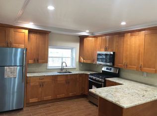 4392 Carpenter Ave #1, Bronx, NY 10466