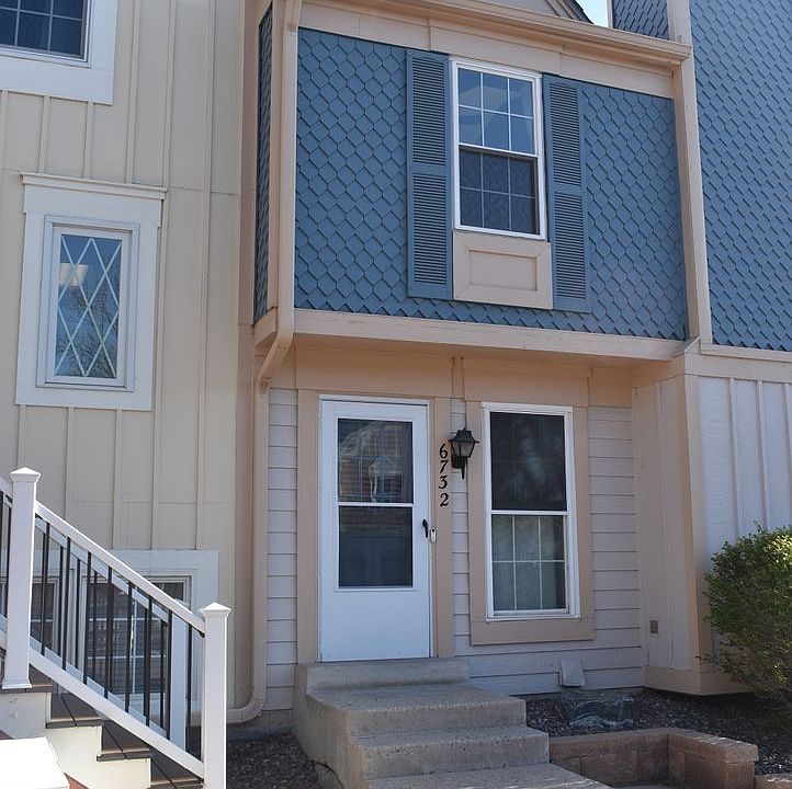 1st image of 6732 S Holland Way