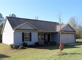 12121 Friendship Loop Dr, Seneca, SC 29678