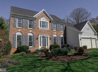 20466 Quarterpath Trace Cir, Sterling, VA 20165