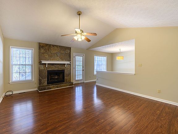 5th image of 425 Cornwallis Way
