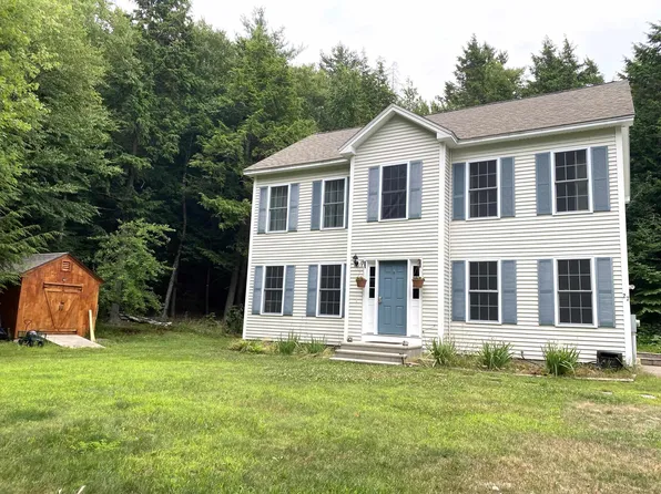 27 Winterberry Lane, Weare, NH 03281