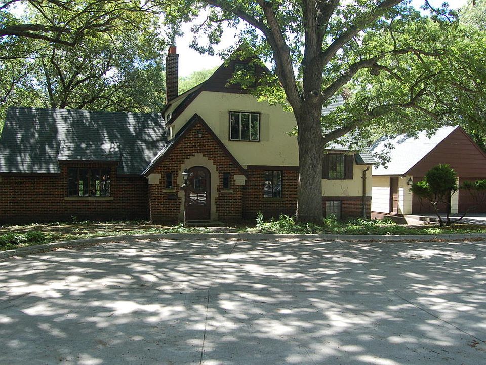 1st image of 1101 Blackwood Cir