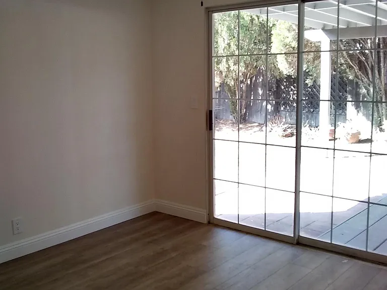 9030 Ramona Ave — Photo 15