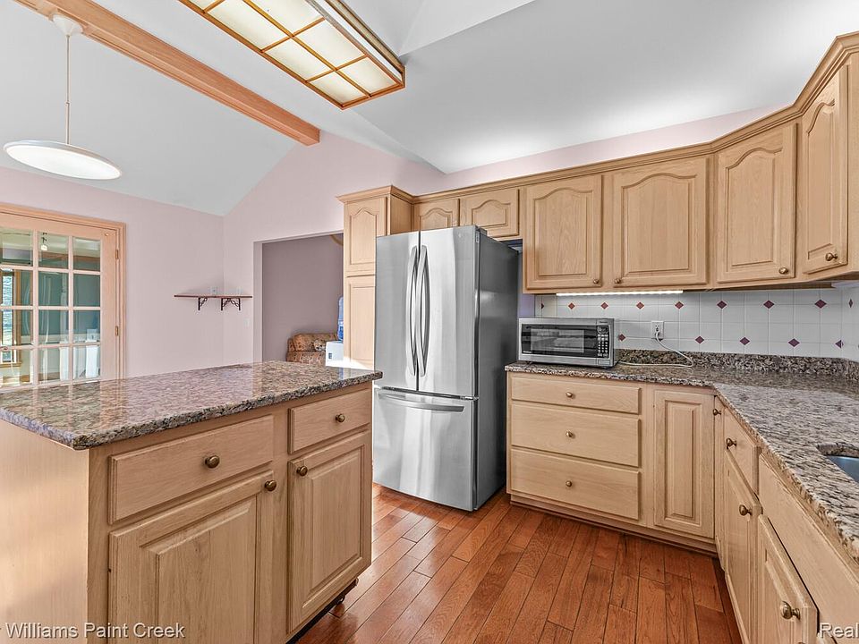 24037 Armada Center Rd, photo 21