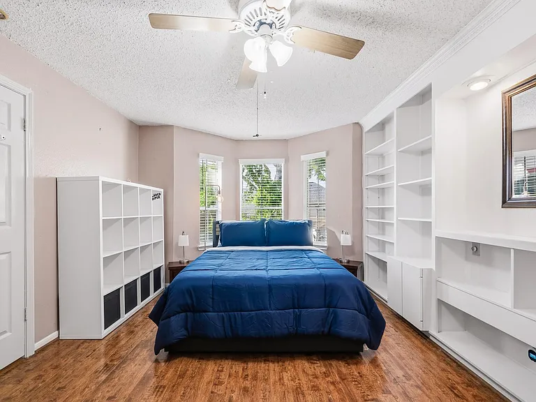12800 Briar Forest Dr #106 — Photo 31