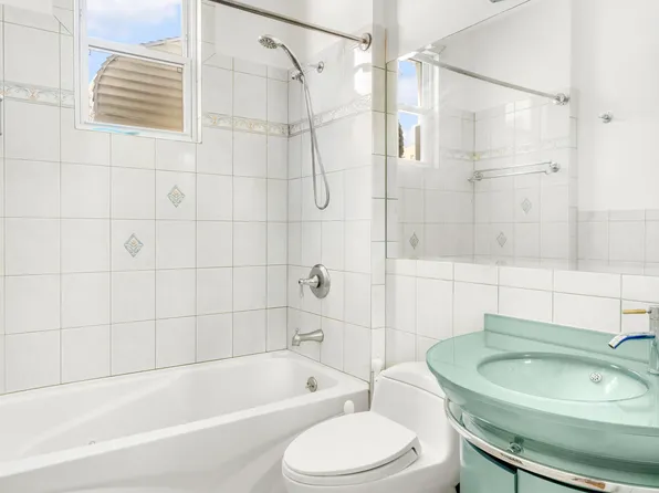 107 Miller Avenue image 9 of 19