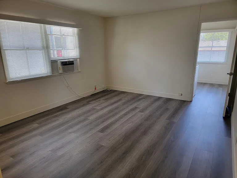 2287 E Washington Blvd #D — Photo 4