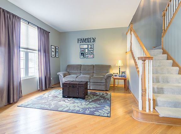 2nd image of 18536 Dearborn Ct
