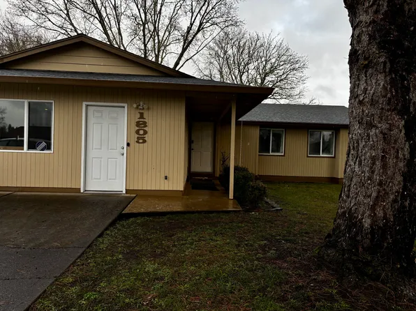 (undisclosed Address), Forest Grove, OR 97116