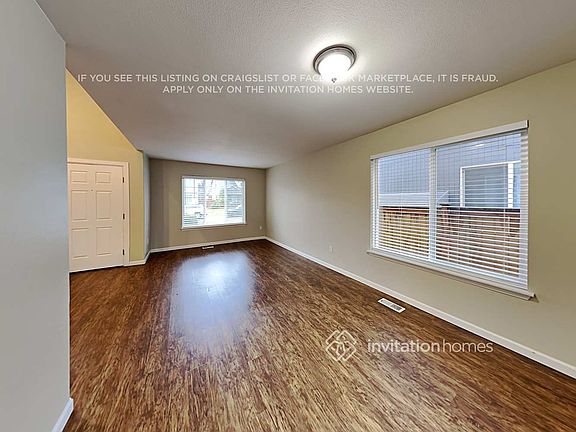 4th image of 1527 185th Street Ct E
