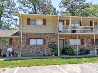130 S Estes Dr APT H6, Chapel Hill, NC 27514