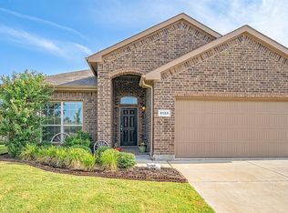 5123 Crystal Lake Ave, Krum, TX 76249