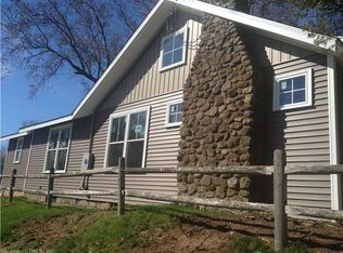 333 Clark Ave, Branford, CT 06405