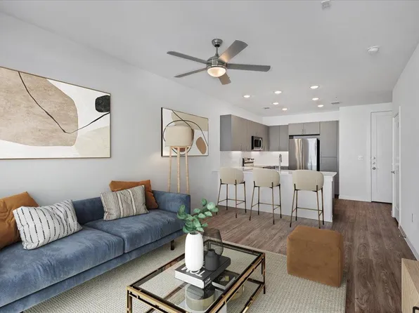 4801 Springdale Rd #1402, Austin, TX 78723