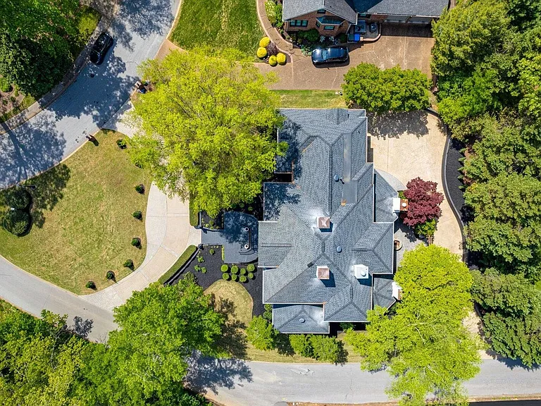 1103 Centennial Dr — Photo 22