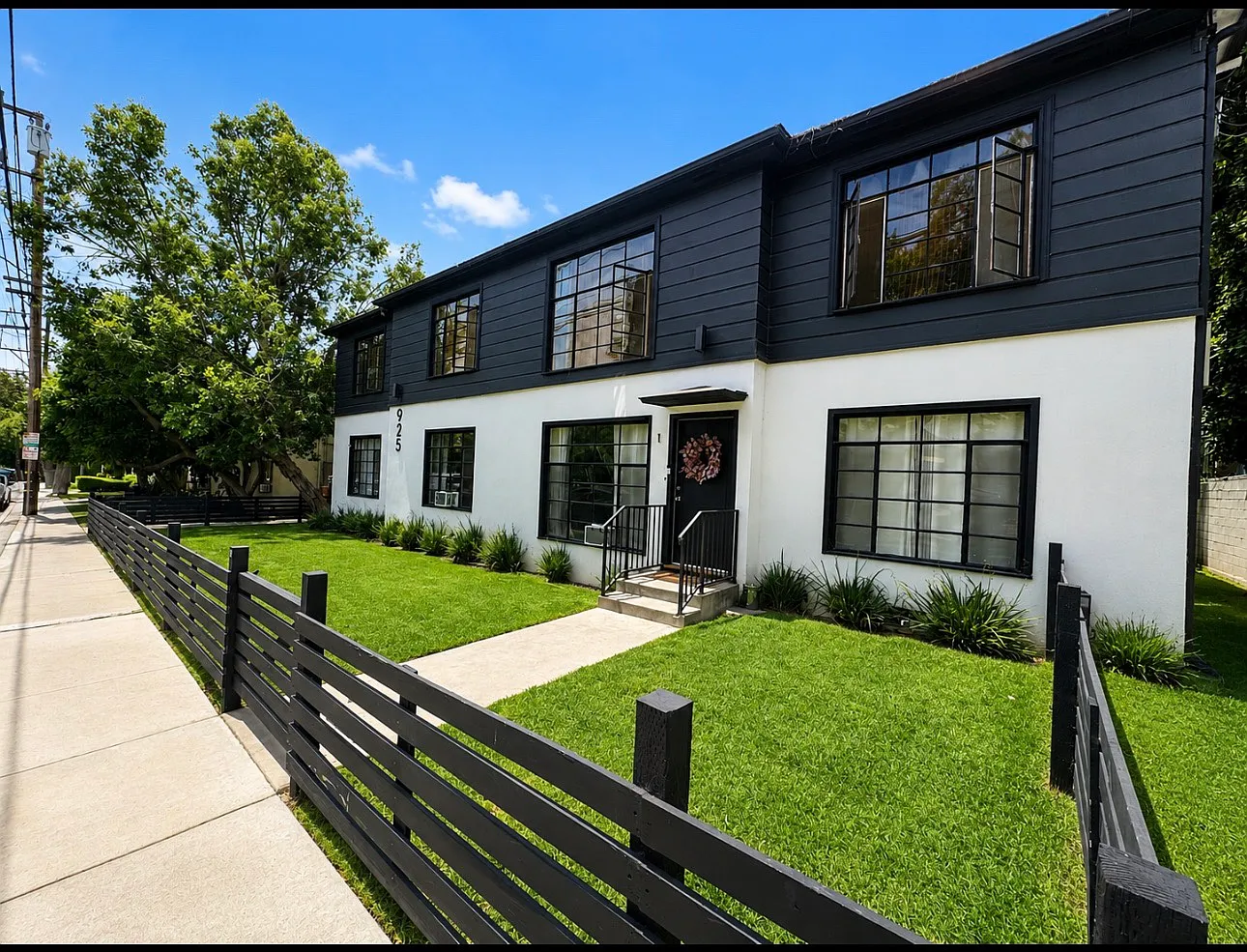 2 bed, 1200 sqft, $4,250 — Photo 2