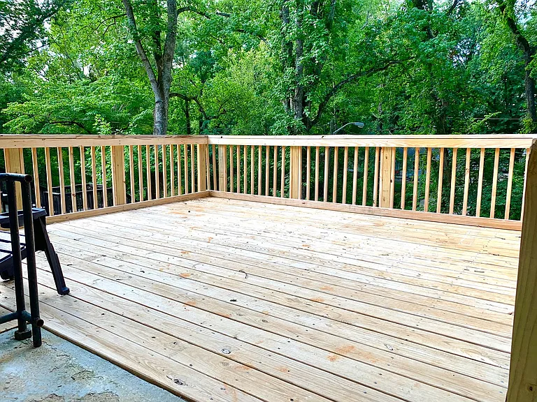 714 Woodlawn Dr — Photo 24