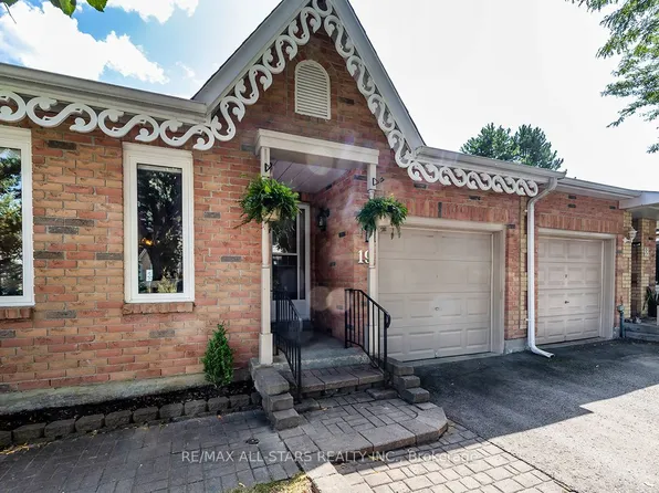 19 Adams Ct #19, Uxbridge, ON L9P 1G2
