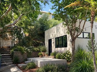 2043 Holly Dr, Los Angeles, CA 90068