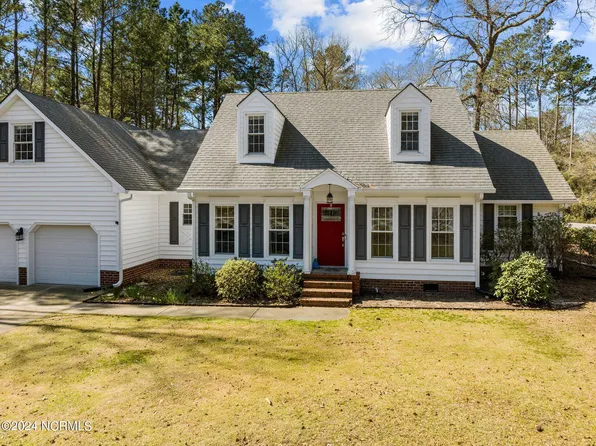 2001 Grenville Court, Trent Woods, NC 28562