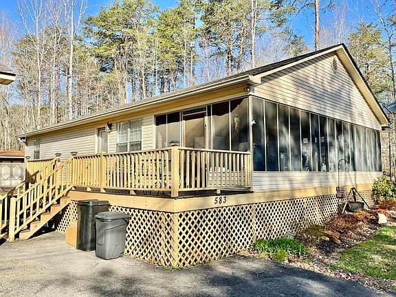 4th image of 583 Wesley Cir