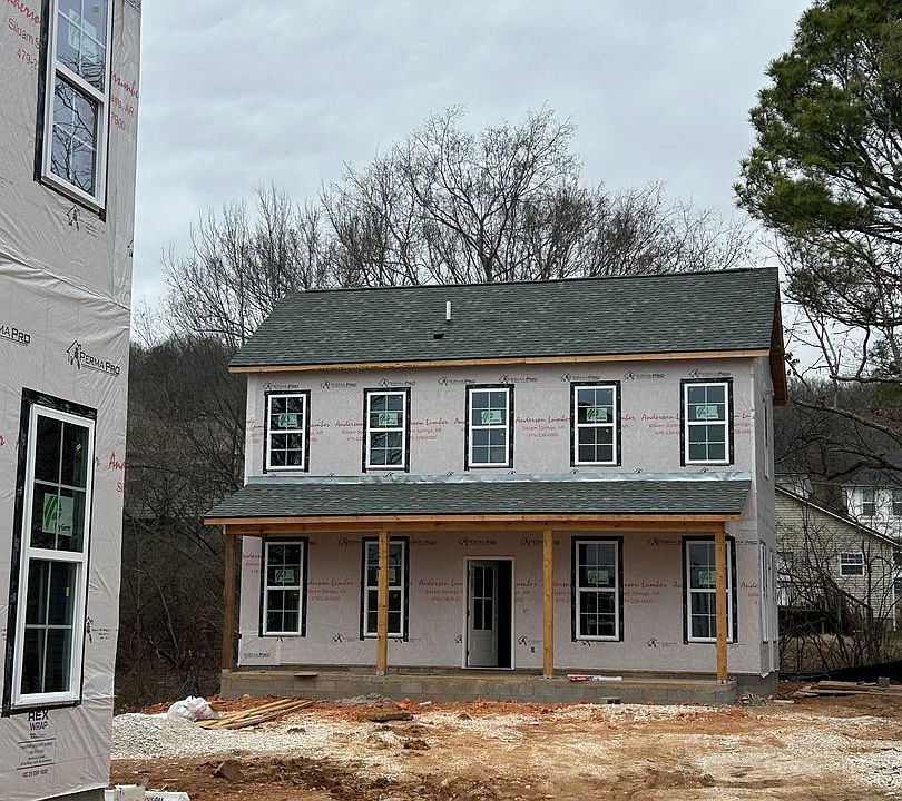 1st image of 1932 W Stone St Unit 2