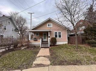1458 Myott Ave, Rockford, IL