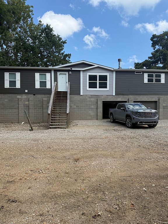 19 County Road 235 - Property Image