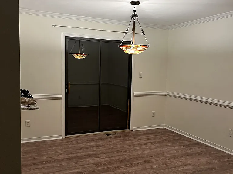 5948 Park Forest Ln — Photo 6