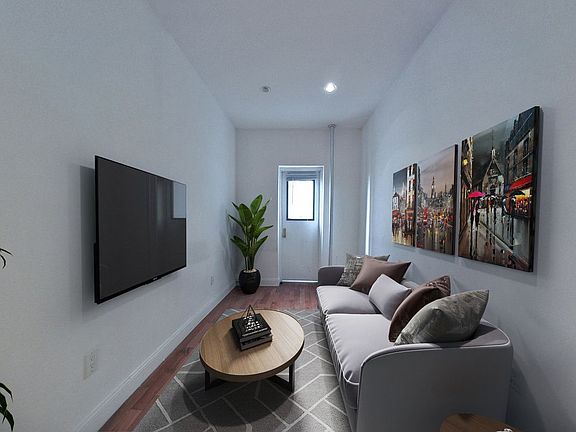 4th image of 18 Avenue A #D1