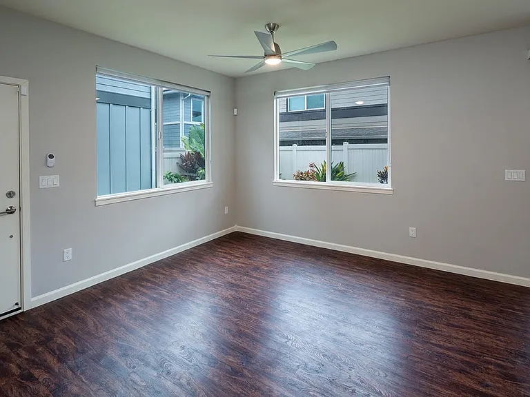 91-1160 Kamakana St #805 — Photo 9